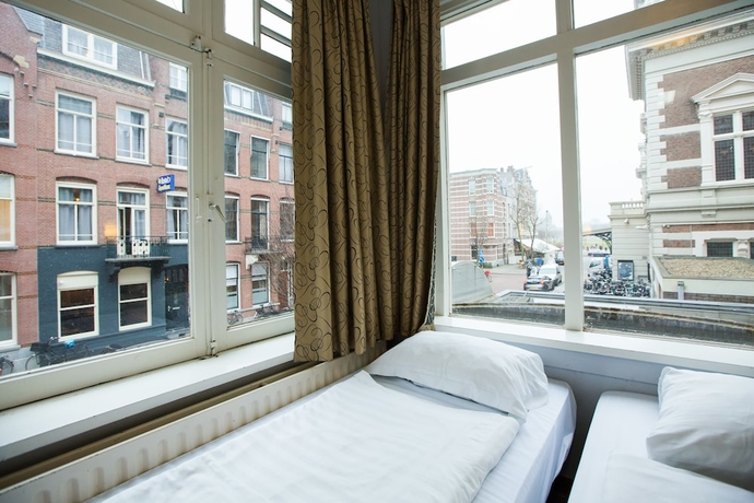 Imagen de la habitación del Hotel Trianon, Ámsterdam. Foto 5
