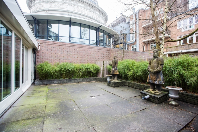 Imagen de la habitación del Hotel Trianon, Ámsterdam. Foto 16