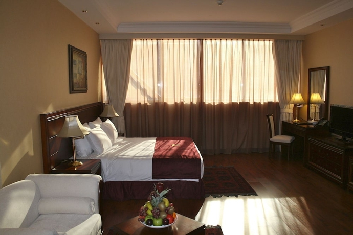 Imagen de la habitación del Hotel Trianon, Abu Dhabi. Foto 8