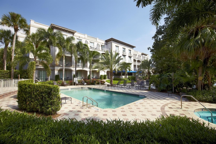 Imagen de la piscina del Hotel Trianon Bonita Bay. Foto 14