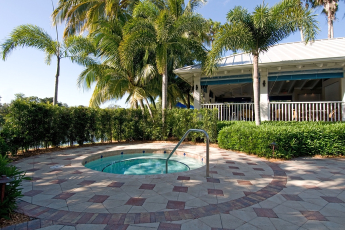 Imagen de los exteriores del Hotel Trianon Bonita Bay. Foto 10