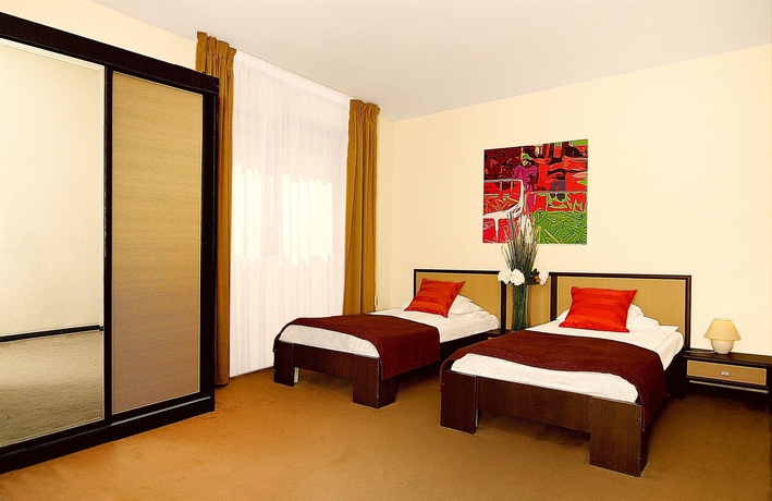 Imagen de la habitación del Hotel Trianon, Bucarest. Foto 8