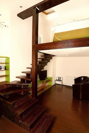 Imagen de los interiores del Hotel Trianon, Bucarest. Foto 15