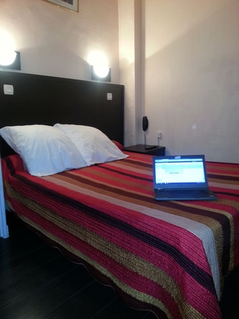 Imagen de la habitación del Hotel Trianon, Bucarest. Foto 11