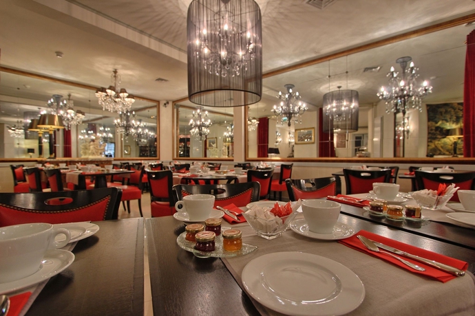 Imagen del bar/restaurante del Hotel Trianon Rive Gauche. Foto 5