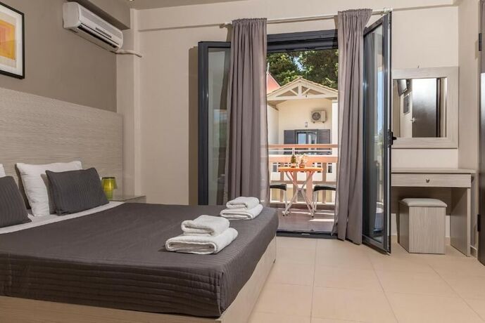Imagen general del Hotel Trianon Studios. Foto 11