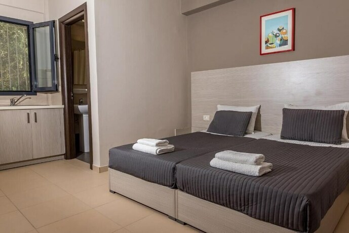 Imagen general del Hotel Trianon Studios. Foto 18
