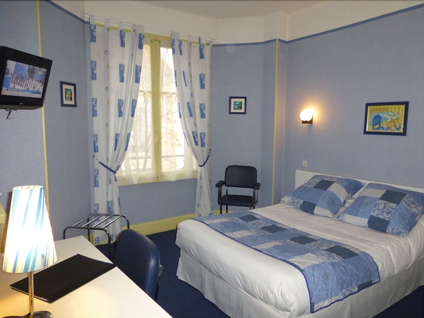 Imagen de la habitación del Hotel Trianon, VICHY. Foto 6