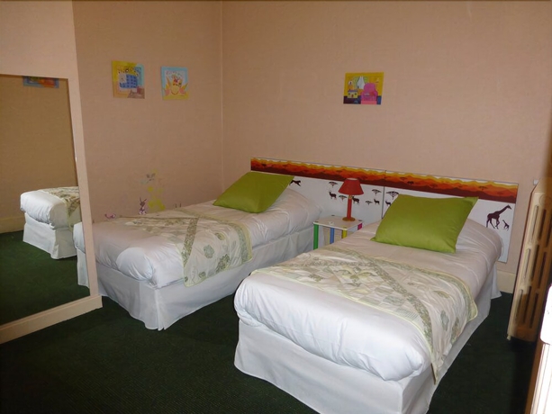 Imagen de la habitación del Hotel Trianon, VICHY. Foto 12