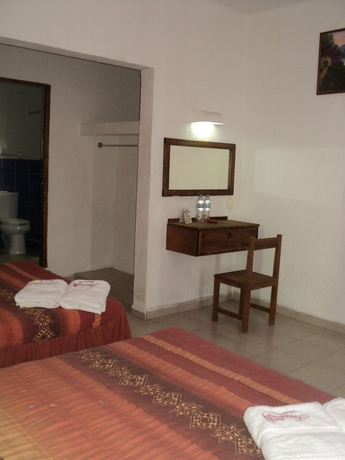 Imagen de la habitación del Hotel Trianon, Veracruz. Foto 7