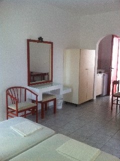 Imagen de la habitación del Hotel Triantafyllas apartments. Foto 5