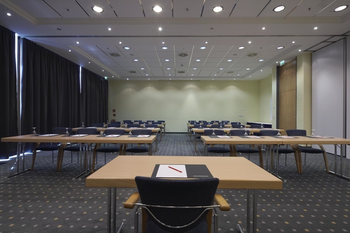 Imagen de los interiores del Hotel Tribe Dusseldorf. Foto 14