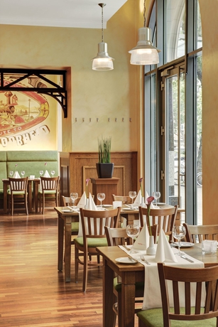 Imagen del bar/restaurante del Hotel Tribe Dusseldorf. Foto 6