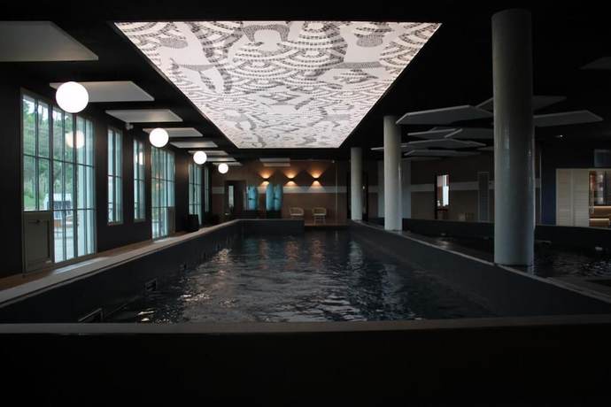 Imagen de la piscina del Hotel Tribe Le Touquet. Foto 12