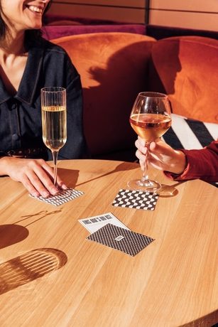 Imagen del bar/restaurante del Hotel Tribe Lyon Croix Rousse. Foto 6