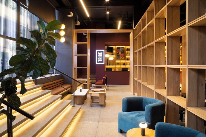 Imagen de los interiores del Hotel Tribe Medell&iacute;n. Foto 7