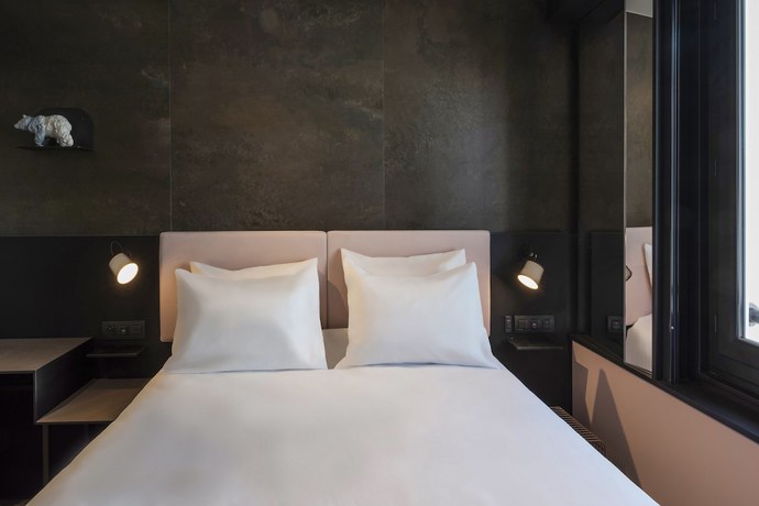 Imagen de la habitación del Hotel Tribe Paris Batignolles. Foto 6