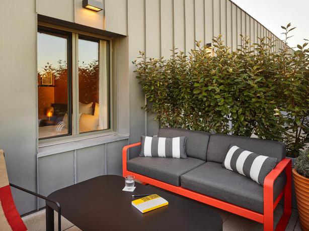 Imagen general del Hotel Tribe Paris Saint Ouen. Foto 2