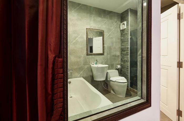 Imagen de la habitación del Hotel Tribe Pattaya. Foto 4
