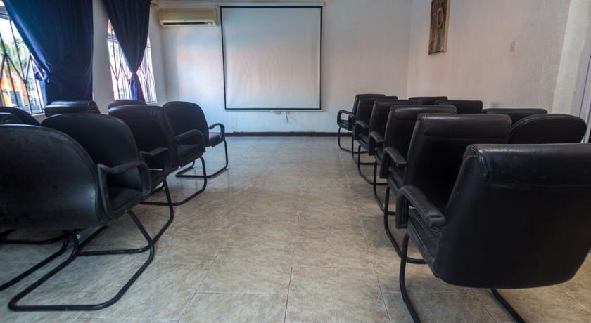 Imagen general del Hotel Tribeca, Accra. Foto 12