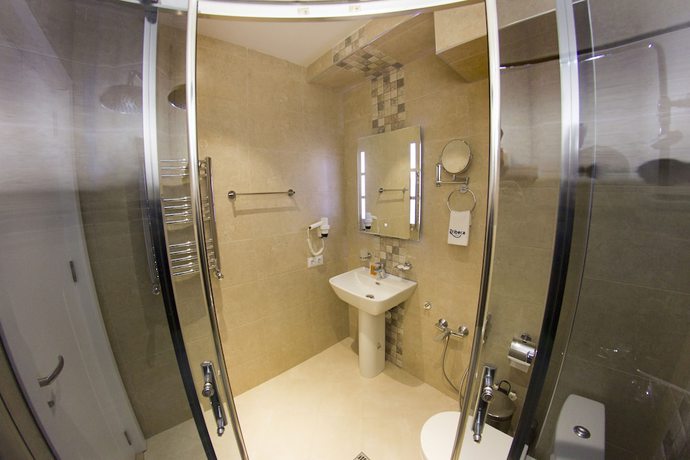 Imagen de la habitación del Hotel Tribeca, Tbilisi. Foto 7