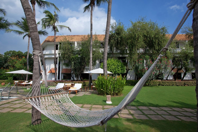 Imagen de la piscina del Hotel Trident Chennai. Foto 16