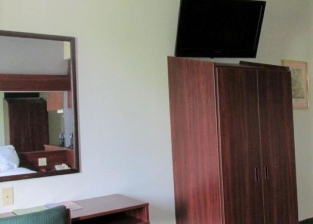 Imagen de la habitación del Hotel Trident Inn and Suites, Baton Rouge. Foto 5