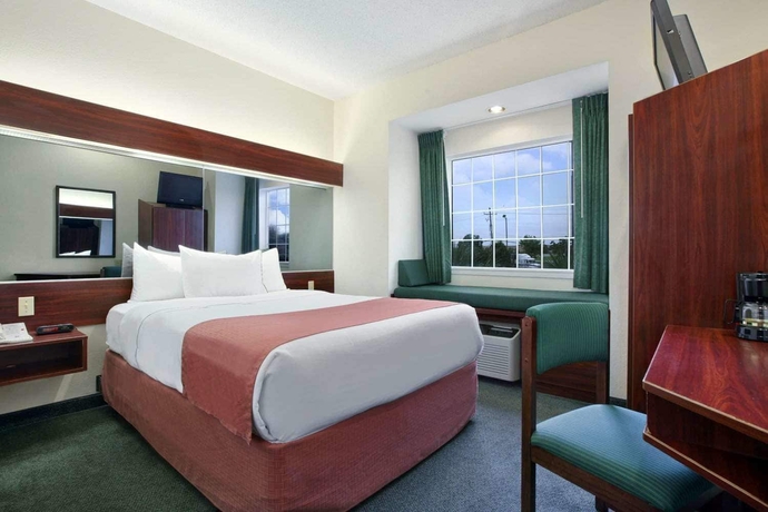 Imagen de la habitación del Hotel Trident Inn and Suites, Baton Rouge. Foto 8