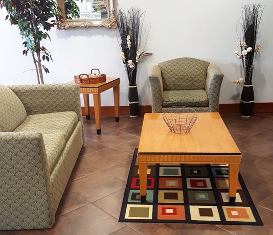 Imagen de los interiores del Hotel Trident Inn and Suites, Baton Rouge. Foto 18