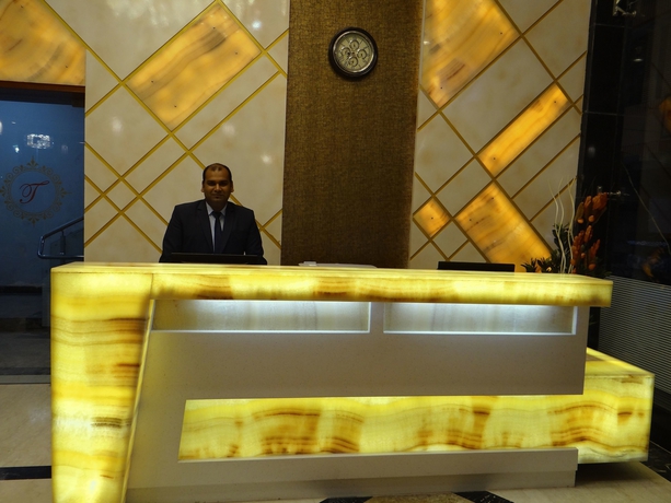 Imagen de los interiores del Hotel Tridev. Foto 19