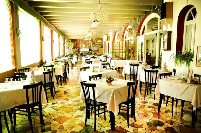 Imagen de los interiores del Hotel Trieste, Lorenzago di Cadore. Foto 9