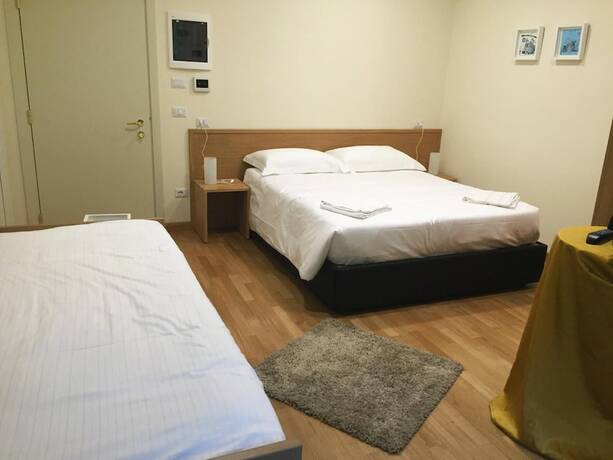 Imagen general del Hotel Trieste, Morbegno. Foto 6