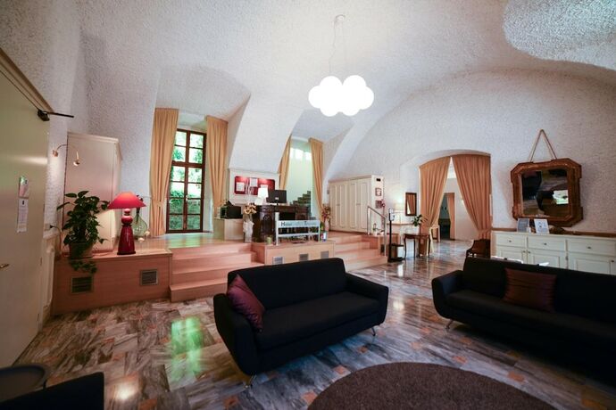 Imagen general del Hotel Trieste, Morbegno. Foto 9