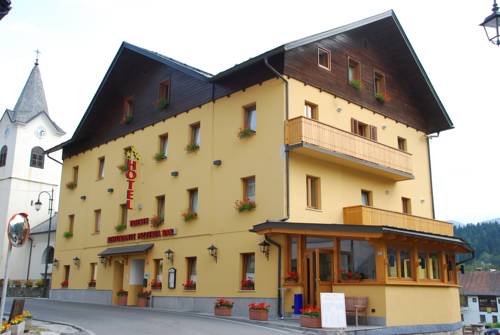 Imagen de la habitación del Hotel Trieste, Tarvisio. Foto 2