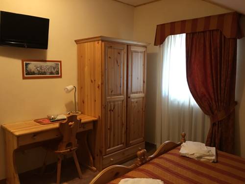 Imagen de la habitación del Hotel Trieste, Tarvisio. Foto 6