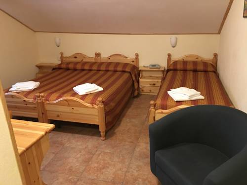 Imagen de la habitación del Hotel Trieste, Tarvisio. Foto 14