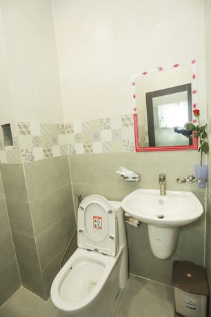 Imagen de la habitación del Hotel Trieu Dang. Foto 10