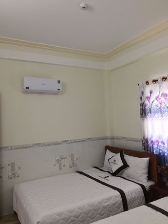 Imagen de la habitación del Hotel Trieu Hoang. Foto 6