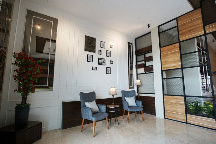 Imagen de los interiores del Hotel Triizz Semarang By Royal Singosari. Foto 24