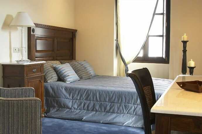 Imagen de la habitación del Hotel Trikolonion Country. Foto 11