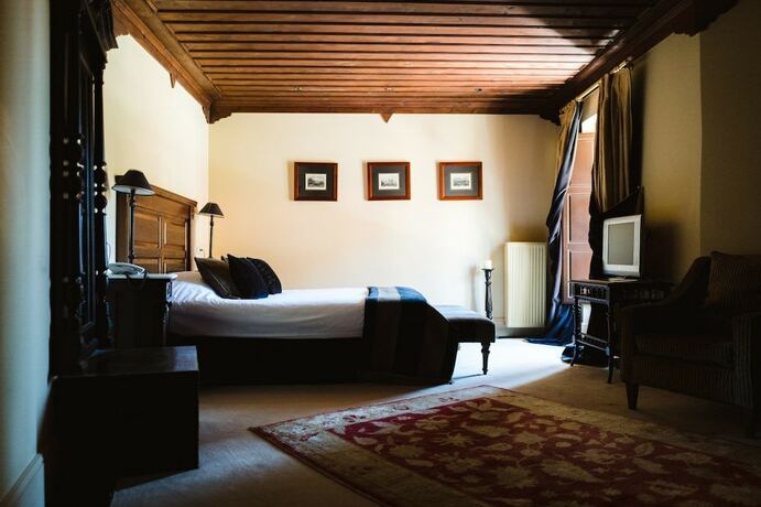 Imagen de la habitación del Hotel Trikolonion Country. Foto 13