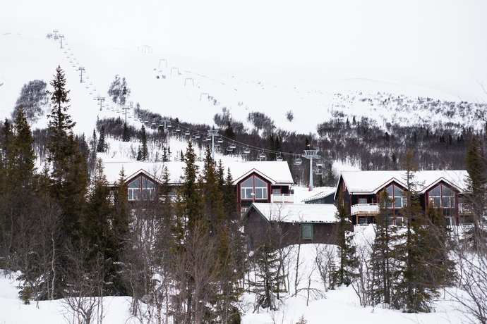 Imagen de los exteriores del Hotel Trillevallen H&ouml;gfj&auml;llshotell. Foto 15