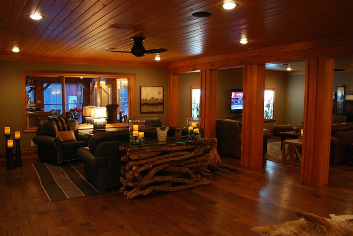 Imagen de los interiores del Hotel Trillium Resort and Spa. Foto 19