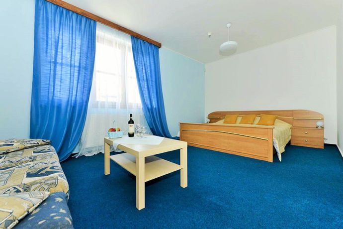 Imagen del bar/restaurante del Hotel Trilobit. Foto 3