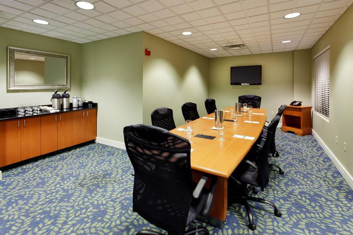 Imagen de los interiores del Hotel Trilogy Albany Airport, Tapestry Collection By Hilton. Foto 11
