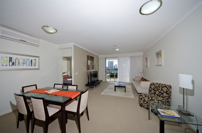 Imagen de los interiores del Hotel Trilogy Surfers Paradise. Foto 13