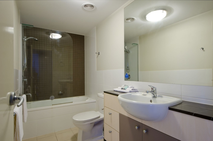 Imagen de la habitación del Hotel Trilogy Surfers Paradise. Foto 8
