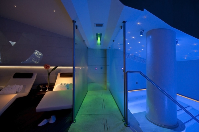 Imagen de la piscina del Hotel Trilussa Palace Wellness and Spa. Foto 14