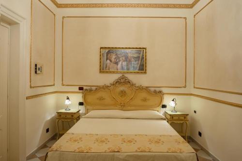 Imagen de la habitación del Hotel Trinacria. Foto 16