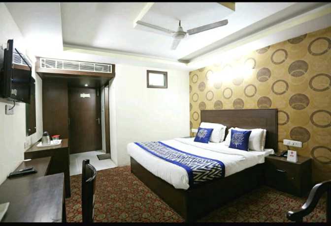 Imagen de la habitación del Hotel Trinetar. Foto 8